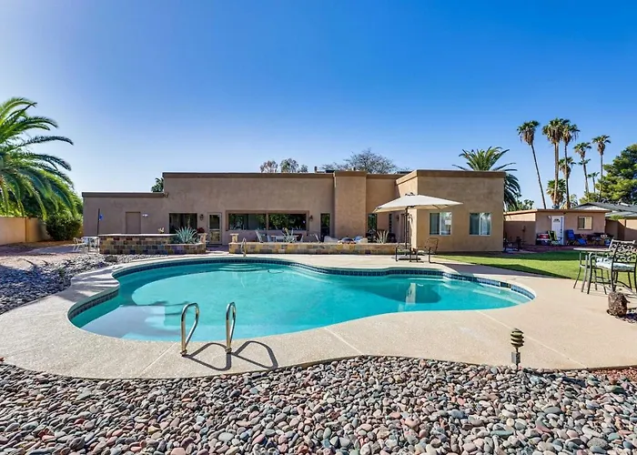 Scottsdale Biohack W Pool Access And Yard Hébergement de vacances Phoenix